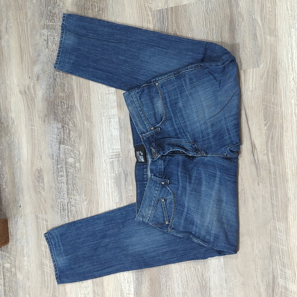 William Rast Blue Straight Jeans Classic Style